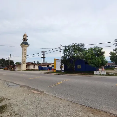 Nikna Homestay Batu Rakit - Wifi Kampong Ru Tujoh Exterior photo