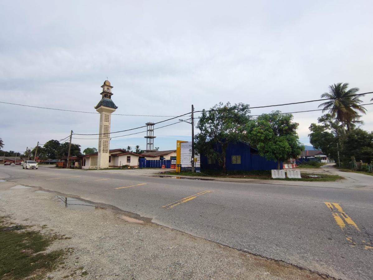 Holiday home Nikna Batu Rakit - Wifi Kampong Ru Tujoh