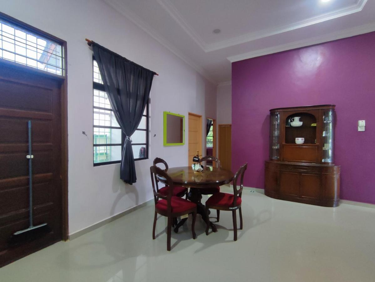 Nikna Batu Rakit - Wifi Holiday home Kampong Ru Tujoh