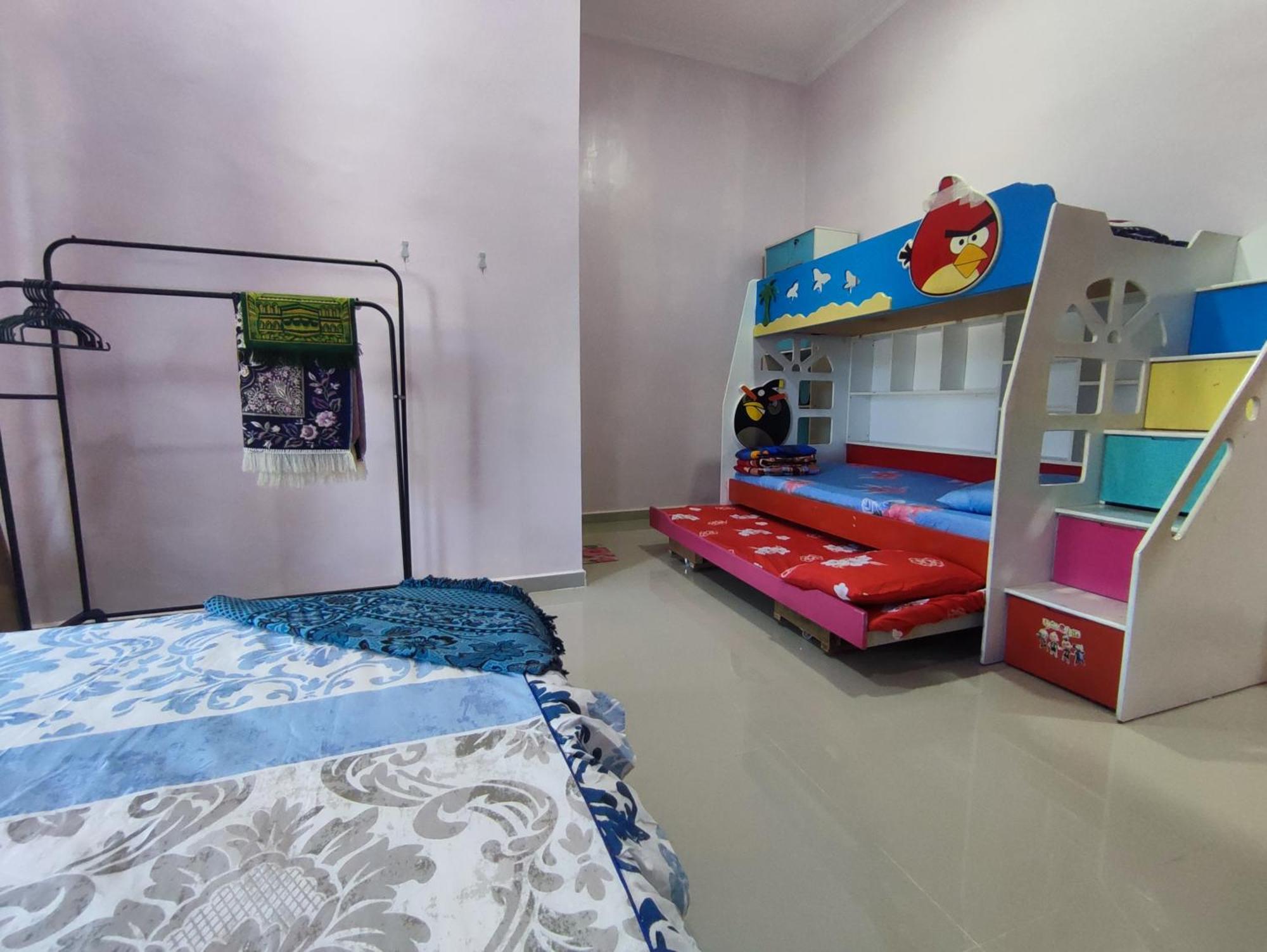Holiday home Nikna Batu Rakit - Wifi